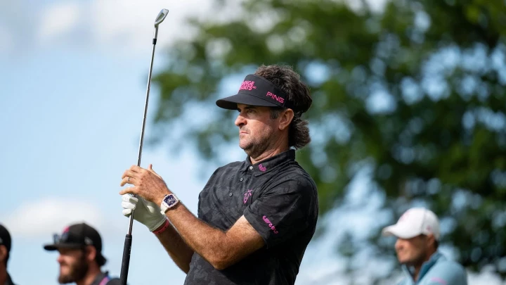 Bubba Watson nằm trong nhóm 5 golfer bị loại khỏi LIV Golf