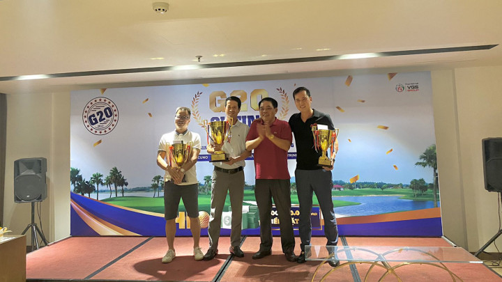 Trở về sau GLC Team Cup 2022, golfer Dương Quang Tuấn giành giải nhất Outing tháng 11 của G20