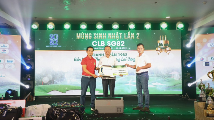 Golfer Nguyễn Công Văn ghi HIO tại giải golf Mừng sinh nhật lần thứ 2 CLB 1982 Sài Gòn
