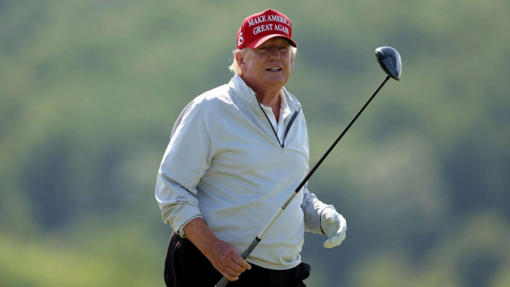 Ông Donald Trump bị ám sát hụt khi đang chơi golf