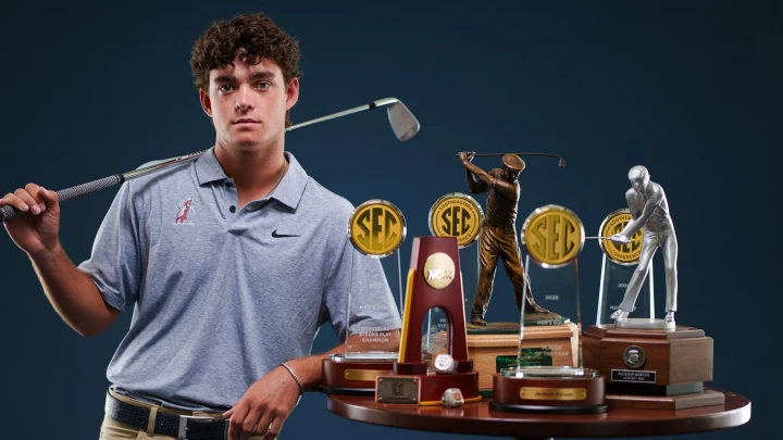 Jackson Koivun: Từ "thần đồng" golf đại học đến nhà vô địch PGA Tour ở tuổi 21